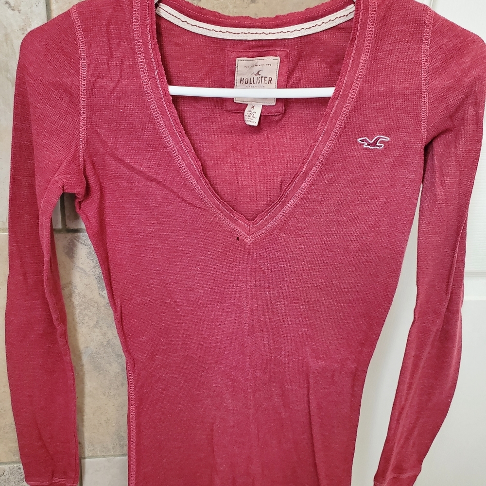 Hollister shirt